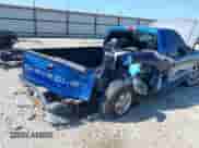 2004 Chevrolet Silverado 1500 Work Truck z VIN 1GCEC14X14Z168256, wystawiony jako IAAI lot #41992123 z przebiegiem 160 368 mil mil oraz . Historia ofert i sprzedaży dostępna na DreamBid. Obrazek 6.