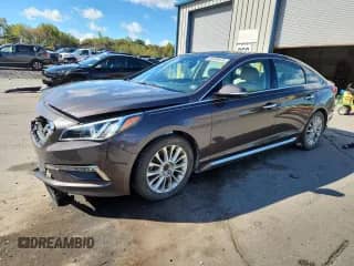 2015 Hyundai Sonata Limited с VIN 5NPE34AF5FH089079, выставлен на аукционе Copart как лот 82349675 с пробегом 157 116 миль миль и Списание • Salvage title. История ставок и продаж доступна на DreamBid. Изображение 1.