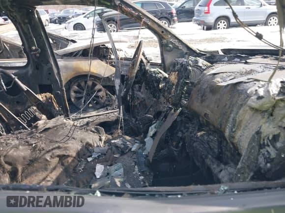 2024 Nissan Frontier S with VIN 1N6ED1CM1RN675481, listed as a IAAI auction lot 41598912 with 1,483 mi miles and . Bid and sale history available at DreamBid. Image 5.