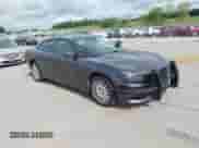 2020 Dodge Charger Police z VIN 2C3CDXKT4LH120180, wystawiony jako IAAI lot #42834441 z przebiegiem 128 459 mil mil oraz . Historia ofert i sprzedaży dostępna na DreamBid. Obrazek 1.