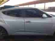 2012 Hyundai Veloster w/Black Int с VIN KMHTC6AD2CU052067, выставлен на аукционе IAAI как лот 42261316 с пробегом 187 234 миль миль и . История ставок и продаж доступна на DreamBid. Изображение 13.