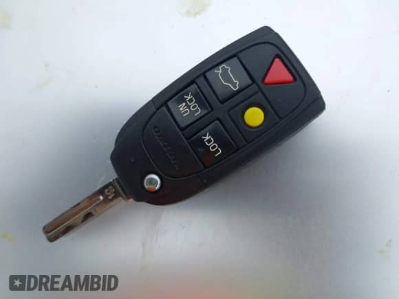 2004 Volvo S60 R с VIN YV1RH52YX42315098, выставлен на аукционе IAAI как лот 42224311 с пробегом 210 883 миль миль и . История ставок и продаж доступна на DreamBid. Изображение 11.