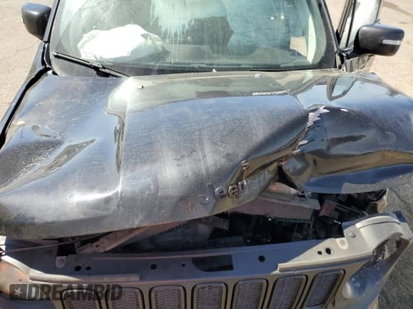 2018 Jeep Renegade Latitude with VIN ZACCJABBXJPH25230, listed as a Copart auction lot 55446355 with Not provided miles and Salvage title. Bid and sale history available at DreamBid. Image 11.
