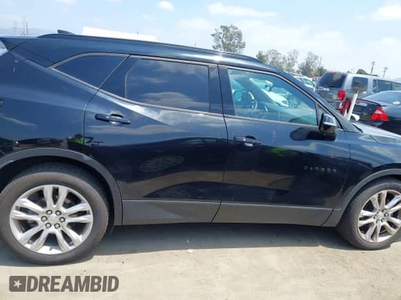 2020 Chevrolet Blazer LT with VIN 3GNKBDRS4LS587189, listed as a IAAI auction lot 42135069 with 66,055 mi miles and . Bid and sale history available at DreamBid. Image 13.