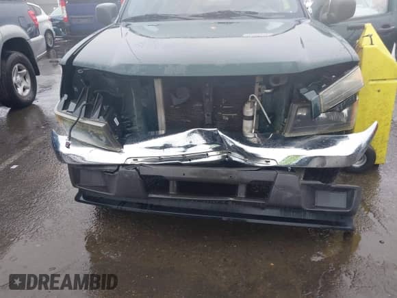 2004 Chevrolet Colorado Z71 with VIN 1GCCS196348195944, listed as a IAAI auction lot 41240679 with 136,452 mi miles and . Bid and sale history available at DreamBid. Image 6.