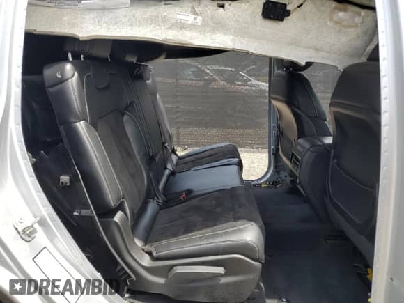 2023 Jeep Grand Cherokee Altitude с VIN 1C4RJJAG9P8901465, выставлен на аукционе Copart как лот 58945895 с пробегом Не указан миль и На запчасти • Non repairable. История ставок и продаж доступна на DreamBid. Изображение 11.