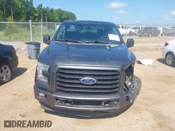 2017 Ford F-150 XL z VIN 1FTEW1CP0HFB62268, wystawiony jako IAAI lot #42651359 z przebiegiem 161 596 mil mil oraz . Historia ofert i sprzedaży dostępna na DreamBid. Obrazek 13.