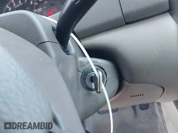 2006 Toyota Camry STD с VIN 4T1BE30KX6U126201, выставлен на аукционе IAAI как лот 43141795 с пробегом 113 875 миль миль и . История ставок и продаж доступна на DreamBid. Изображение 11.