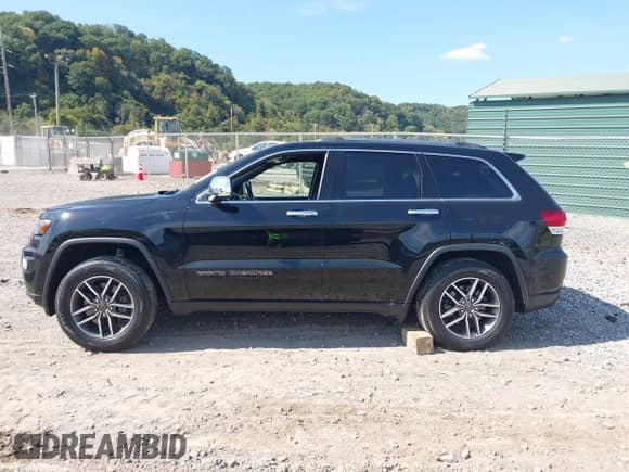 2021 Jeep Grand Cherokee 80th Anniversary z VIN 1C4RJFBG5MC562255, wystawiony jako IAAI lot #43191020 z przebiegiem 94 242 mil mil oraz . Historia ofert i sprzedaży dostępna na DreamBid. Obrazek 14.