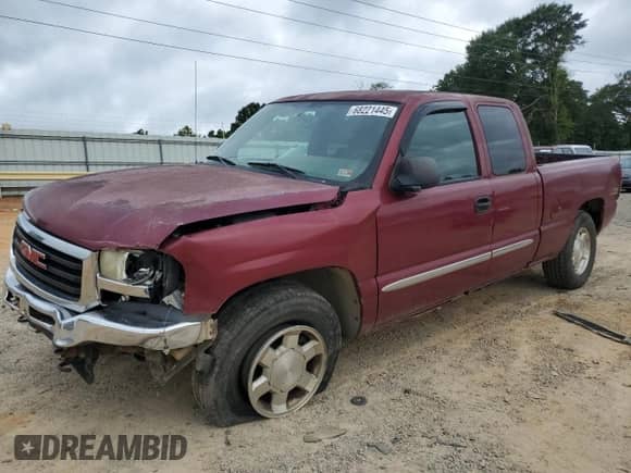 2005 GMC Sierra 1500 SLE z VIN 1GTEK19Z55Z103134, wystawiony jako Copart lot #68221445 z przebiegiem 197 003 mil mil oraz Szkoda całkowita • Salvage title. Historia ofert i sprzedaży dostępna na DreamBid. Obrazek 1.