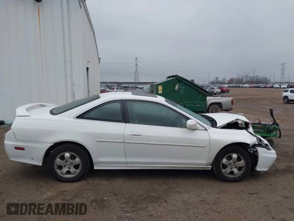 2001 Honda Accord EX with VIN 1HGCG32521A007029, listed as a IAAI auction lot 40910563 with 83,328 mi miles and . Bid and sale history available at DreamBid. Image 13.
