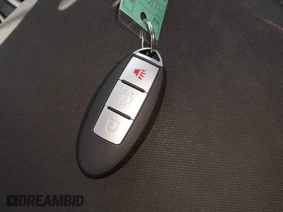 2017 Nissan Pathfinder Platinum z VIN 5N1DR2MM3HC649569, wystawiony jako IAAI lot #42167166 z przebiegiem 150 815 mil mil oraz . Historia ofert i sprzedaży dostępna na DreamBid. Obrazek 11.