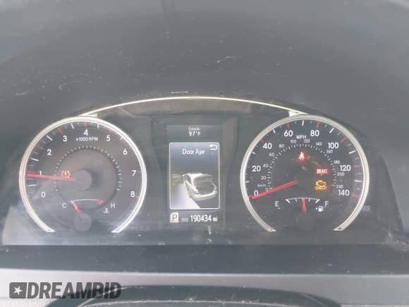 2017 Toyota Camry XLE с VIN 4T1BF1FK6HU332420, выставлен на аукционе IAAI как лот 42512859 с пробегом 190 434 миль миль и . История ставок и продаж доступна на DreamBid. Изображение 7.