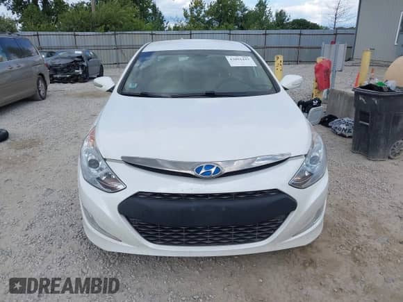 2015 Hyundai Sonata Limited z VIN KMHEC4A46FA133480, wystawiony jako IAAI lot #43091443 z przebiegiem 142 866 mil mil oraz . Historia ofert i sprzedaży dostępna na DreamBid. Obrazek 12.