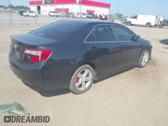2012 Toyota Camry LE with VIN 4T1BF1FK8CU202776, listed as a IAAI auction lot 43234708 with 115,977 mi miles and . Bid and sale history available at DreamBid. Image 4.