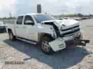 2011 Chevrolet Silverado 1500 LTZ z VIN 3GCPKTE33BG362173, wystawiony jako Copart lot #69928515 z przebiegiem 161 485 mil mil oraz Szkoda całkowita • Salvage title. Historia ofert i sprzedaży dostępna na DreamBid. Obrazek 4.