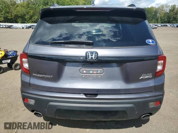2021 Honda Passport Elite с VIN 5FNYF8H04MB024734, выставлен на аукционе Copart как лот 80354985 с пробегом 61 338 миль миль и Списание • Salvage title. История ставок и продаж доступна на DreamBid. Изображение 6.