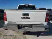 2018 GMC Sierra 1500 SLE с VIN 3GTP1MEC9JG268886, выставлен на аукционе Copart как лот 81298604 с пробегом 91 574 миль миль и Списание • Salvage title. История ставок и продаж доступна на DreamBid. Изображение 6.