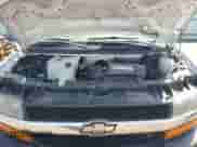 2006 Chevrolet Express Passenger с VIN 1GAHG39U561101987, выставлен на аукционе Copart как лот 68304835 с пробегом 107 026 миль миль и Списание • Salvage title. История ставок и продаж доступна на DreamBid. Изображение 12.