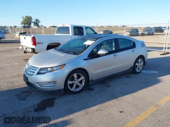 2012 Chevrolet Volt с VIN 1G1RA6E49CU112689, выставлен на аукционе IAAI как лот 43314088 с пробегом 212 461 миль миль и . История ставок и продаж доступна на DreamBid. Изображение 2.