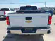 2019 Chevrolet Silverado 1500 LT z VIN 2GCVKPEC2K1205418, wystawiony jako IAAI lot #42912846 z przebiegiem 109 062 mil mil oraz . Historia ofert i sprzedaży dostępna na DreamBid. Obrazek 16.