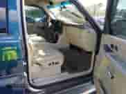 2005 Cadillac Escalade EXT z VIN 3GYEK62N15G195857, wystawiony jako IAAI lot #42887068 z przebiegiem 152 291 mil mil oraz . Historia ofert i sprzedaży dostępna na DreamBid. Obrazek 5.