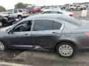 2012 Honda Accord LX z VIN 1HGCP2F31CA169658, wystawiony jako IAAI lot #43400841 z przebiegiem 284 569 mil mil oraz . Historia ofert i sprzedaży dostępna na DreamBid. Obrazek 14.