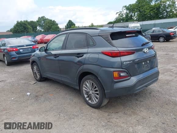 2018 Hyundai Kona SEL с VIN KM8K6CAAXJU103951, выставлен на аукционе IAAI как лот 42742271 с пробегом 90 916 миль миль и . История ставок и продаж доступна на DreamBid. Изображение 3.
