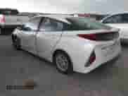 2018 Toyota Prius Plus z VIN JTDKARFP0J3084142, wystawiony jako IAAI lot #41936736 z przebiegiem 50 699 mil mil oraz . Historia ofert i sprzedaży dostępna na DreamBid. Obrazek 3.