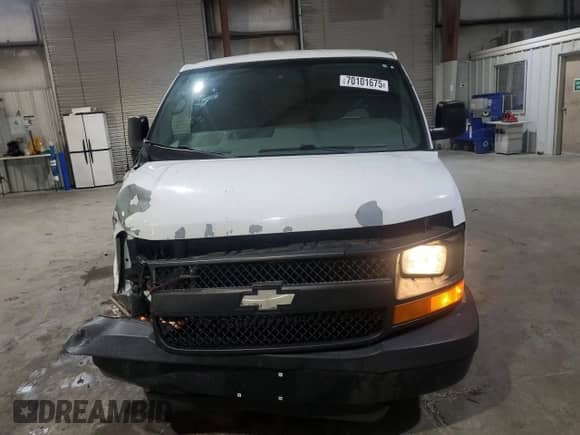 2006 Chevrolet Express Cargo с VIN 1GCFH15T561200645, выставлен на аукционе Copart как лот 70101675 с пробегом 98 059 миль миль и Списание • Salvage title. История ставок и продаж доступна на DreamBid. Изображение 5.