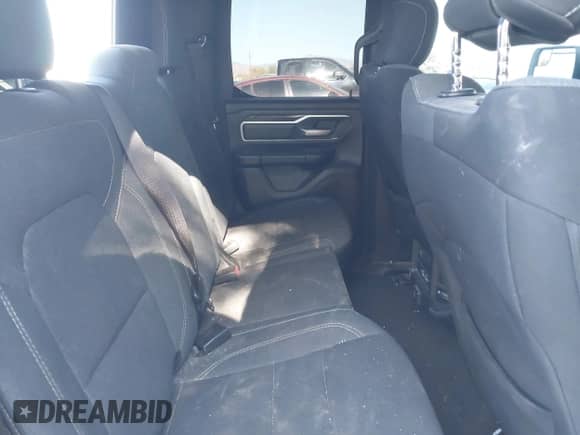 2022 Ram 1500 Big Horn z VIN 1C6RREBT6NN274404, wystawiony jako IAAI lot #42086856 z przebiegiem 66 000 mil mil oraz . Historia ofert i sprzedaży dostępna na DreamBid. Obrazek 8.