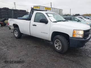 2010 Chevrolet Silverado 1500 Work Truck с VIN 1GCPKPE02AZ200658, выставлен на аукционе IAAI как лот 43436190 с пробегом 161 302 миль миль и . История ставок и продаж доступна на DreamBid. Изображение 1.