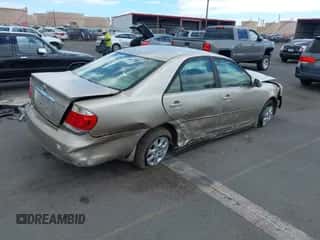 2005 Toyota Camry LE с VIN JTDBF30K150158395, выставлен на аукционе IAAI как лот 42998789 с пробегом Не указан миль и . История ставок и продаж доступна на DreamBid. Изображение 4.