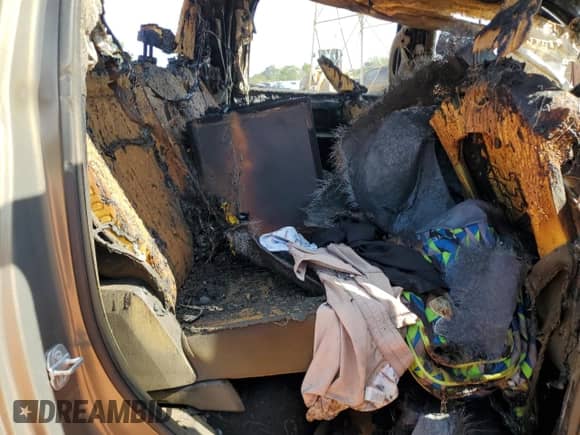 2015 Ram 1500 Tradesman with VIN 1C6RR7KMXFS585423, listed as a Copart auction lot 71438315 with Not provided miles and Salvage title. Bid and sale history available at DreamBid. Image 10.