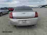 2007 Chrysler 300 C SRT-8 with VIN 2C3LA73W07H660214, listed as a Copart auction lot 70283834 with 249,130 mi miles and Salvage title. Bid and sale history available at DreamBid. Image 6.