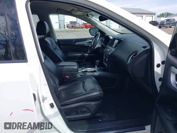 2018 Nissan Pathfinder SL с VIN 5N1DR2MM8JC612040, выставлен на аукционе IAAI как лот 42167927 с пробегом 121 635 миль миль и . История ставок и продаж доступна на DreamBid. Изображение 5.