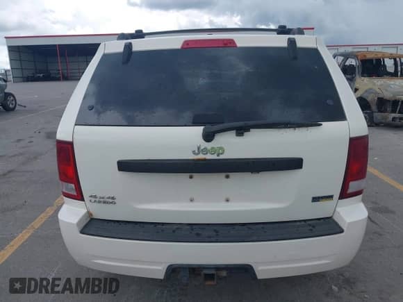 2009 Jeep Grand Cherokee Laredo с VIN 1J8HR48P19C505776, выставлен на аукционе IAAI как лот 42523414 с пробегом 187 754 миль миль и . История ставок и продаж доступна на DreamBid. Изображение 16.