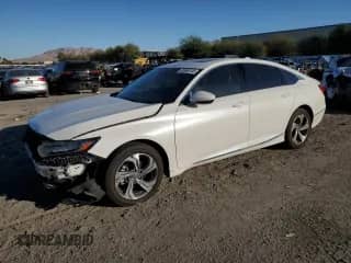 2018 Honda Accord EX с VIN 1HGCV1F44JA044210, выставлен на аукционе Copart как лот 82648135 с пробегом 84 536 миль миль и Списание • Salvage title. История ставок и продаж доступна на DreamBid. Изображение 1.