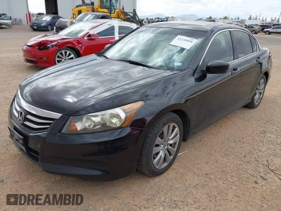 2012 Honda Accord EX z VIN 1HGCP2F72CA125123, wystawiony jako IAAI lot #43240858 z przebiegiem 179 246 mil mil oraz . Historia ofert i sprzedaży dostępna na DreamBid. Obrazek 18.