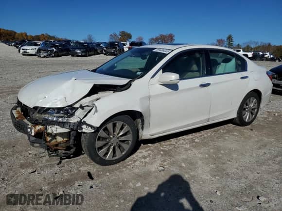 2014 Honda Accord EX-L with VIN 1HGCR3F87EA022145, listed as a Copart auction lot 89486445 with 151,364 mi miles and Clean title. Bid and sale history available at DreamBid. Image 1.