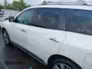 2014 Nissan Pathfinder SL with VIN 5N1AR2MM3EC724737, listed as a IAAI auction lot 42365848 with 127,493 mi miles and . Bid and sale history available at DreamBid. Image 14.