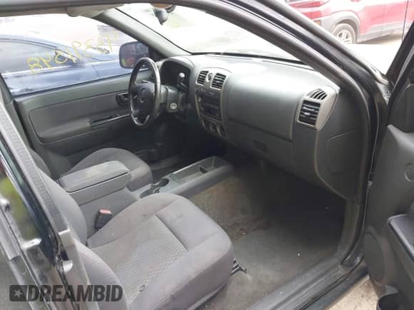 2006 Chevrolet Colorado Work Truck z VIN 1GCDT196568188031, wystawiony jako IAAI lot #43391548 z przebiegiem 140 328 mil mil oraz . Historia ofert i sprzedaży dostępna na DreamBid. Obrazek 5.