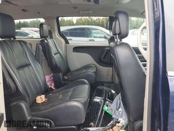 2012 Dodge Grand Caravan Crew with VIN 2C4RDGDG7CR285334, listed as a Copart auction lot 71012185 with Not provided miles and Salvage title. Bid and sale history available at DreamBid. Image 11.