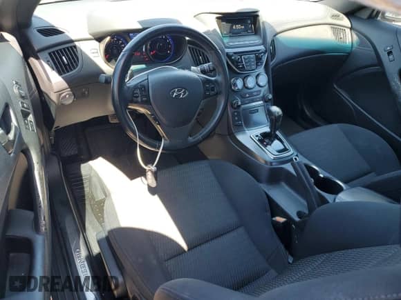 2016 Hyundai Genesis Coupe 3.8L Base с VIN KMHHT6KJ5GU133760, выставлен на аукционе Copart как лот 49786645 с пробегом 71 203 миль миль и Списание • Salvage title. История ставок и продаж доступна на DreamBid. Изображение 8.