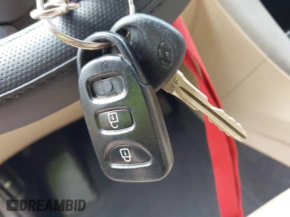 2009 Hyundai Sonata Limited с VIN 5NPEU46C09H487641, выставлен на аукционе IAAI как лот 42737582 с пробегом 186 062 миль миль и . История ставок и продаж доступна на DreamBid. Изображение 11.