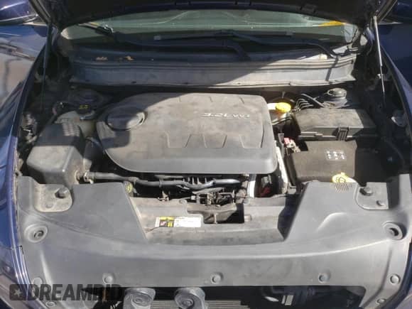 2014 Jeep Cherokee Latitude с VIN 1C4PJMCS5EW260950, выставлен на аукционе Copart как лот 81038435 с пробегом 136 795 миль миль и Чистый • Clean title. История ставок и продаж доступна на DreamBid. Изображение 12.