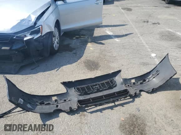 2007 Volvo S60 2.5L Turbo с VIN YV1RS592372616688, выставлен на аукционе Copart как лот 69246875 с пробегом 173 124 миль миль и Списание • Salvage title. История ставок и продаж доступна на DreamBid. Изображение 12.