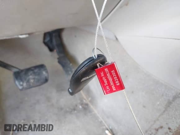 2011 Jeep Grand Cherokee Laredo с VIN 1J4RR4GGXBC552608, выставлен на аукционе IAAI как лот 43354687 с пробегом 197 611 миль миль и . История ставок и продаж доступна на DreamBid. Изображение 11.