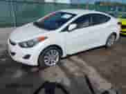 2012 Hyundai Elantra GLS z VIN 5NPDH4AE2CH071963, wystawiony jako IAAI lot #43082314 z przebiegiem 89 067 mil mil oraz . Historia ofert i sprzedaży dostępna na DreamBid. Obrazek 2.