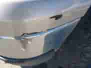 2006 Chevrolet Silverado 1500 LT3 z VIN 2GCEK13T661150851, wystawiony jako IAAI lot #43264646 z przebiegiem 238 347 mil mil oraz . Historia ofert i sprzedaży dostępna na DreamBid. Obrazek 6.